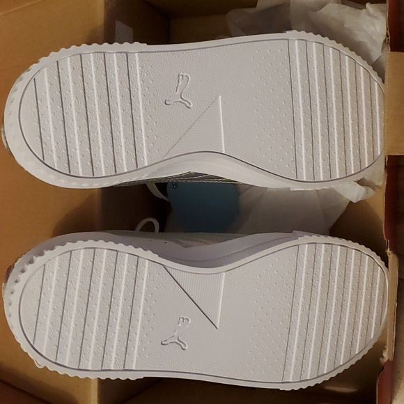 ⚡ Host Pick ⚡ BNIB Puma Cali "Carina Iridescent" - Picture 7 of 8